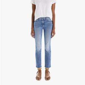 Mother mid rise straight leg jeans size 26
Hits at the ankle - 27.5”